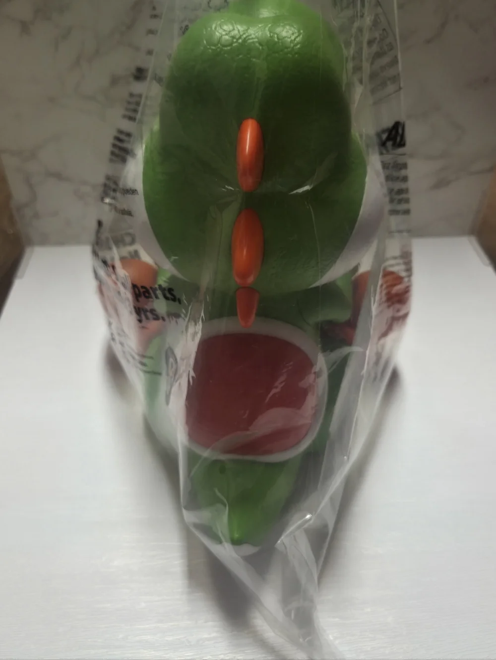 Yoshi Popcorn Bucket- Limited Edition - Picture 4 of 4
